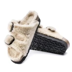 Arizona Big Buckle Shearling Shearling Teddy Eggshell -Birkenstock Sale Store 1017642 sole