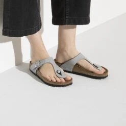 Birkenstock Gizeh Birko-Flor Patent Patent Alloy -Birkenstock Sale Store 1020171 f closeup f
