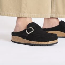 Birkenstock Buckley Shearling Suede Leather Black 28 Birkenstock Buckley Shearling Suede Leather Black -Birkenstock Sale Store 1021036 f closeup f