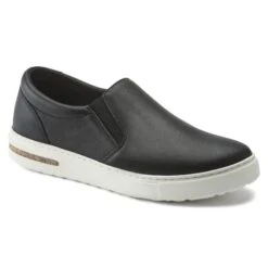 Birkenstock Oswego Leather Black