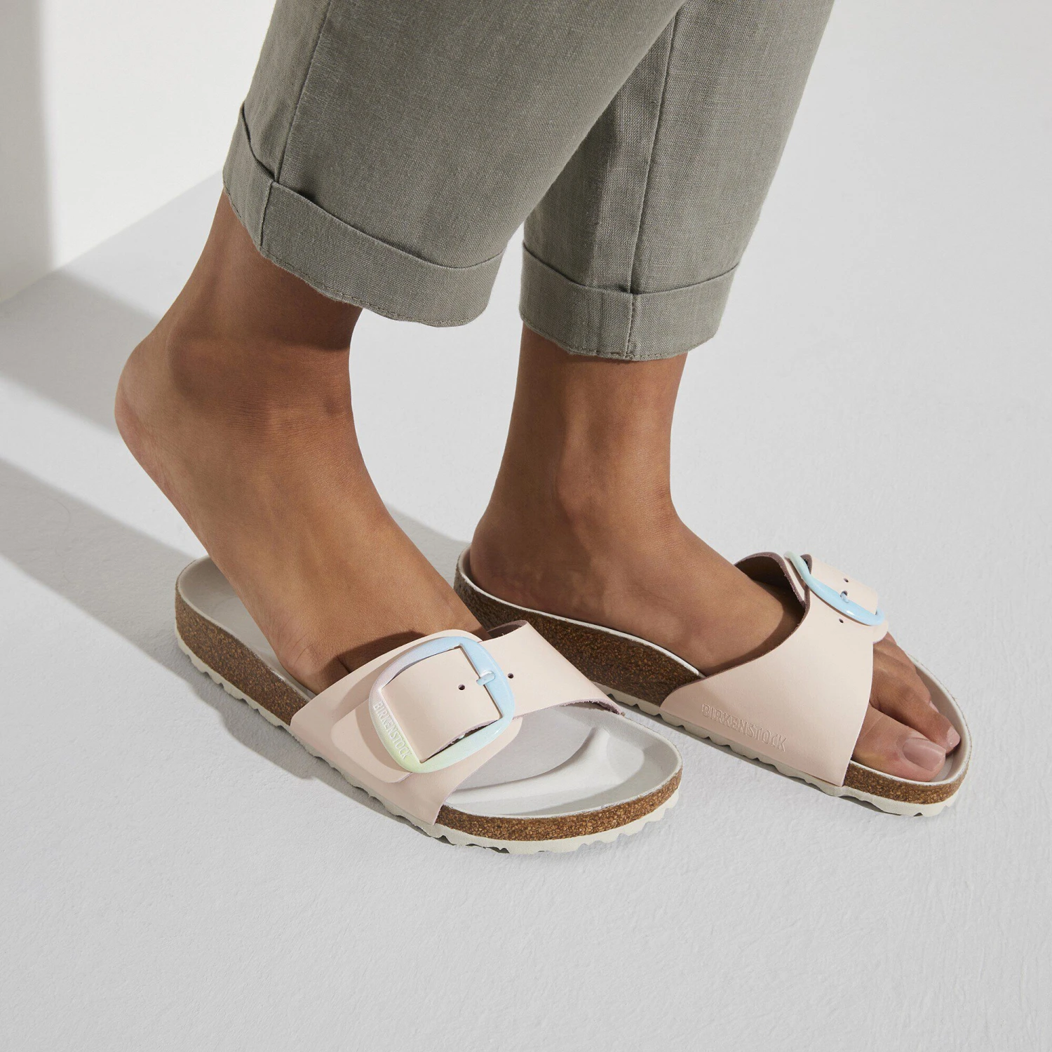 Birkenstock Madrid Big Buckle Leather Light Rose 4 Birkenstock Madrid Big Buckle Leather Light Rose - Image 4