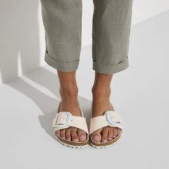 Birkenstock Madrid Big Buckle Leather Light Rose 15 Birkenstock Madrid Big Buckle Leather Light Rose -Birkenstock Sale Store 1022567 f closeup f