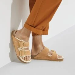 Birkenstock Arizona Bold Shearling Nubuck Leather Cognac -Birkenstock Sale Store 1023568 f closeup m