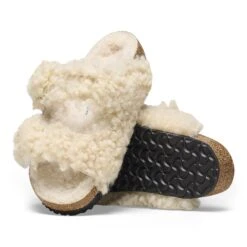Birkenstock Arizona Kids Shearling Teddy Eggshell 9 Birkenstock Arizona Kids Shearling Teddy Eggshell -Birkenstock Sale Store 1025126 sole