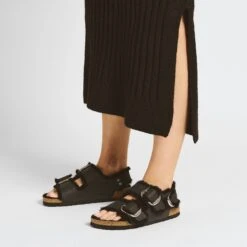 Birkenstock Milano Big Buckle Shearling Oiled Leather Black 11 Birkenstock Milano Big Buckle Shearling Oiled Leather Black -Birkenstock Sale Store 1025414 f look f