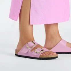Birkenstock Arizona Big Buckle Natural Leather Patent High Shine Fondant Pink 13 Birkenstock Arizona Big Buckle Natural Leather Patent High Shine Fondant Pink -Birkenstock Sale Store 1026485 f closeup f