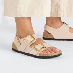 Birkenstock Milano Big Buckle Natural Leather Patent High Shine New Beige -Birkenstock Sale Store 1026511 f closeup f
