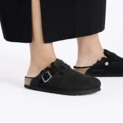 Birkenstock Boston Teddy Shearling Suede Leather-Shearling Corduroy Black 11 Birkenstock Boston Teddy Shearling Suede Leather-Shearling Corduroy Black -Birkenstock Sale Store 1028326 f closeup f