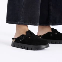 Boston Chunky Shearling Suede Leather Black 14 Boston Chunky Shearling Suede Leather Black -Birkenstock Sale Store 1028453 f closeup f