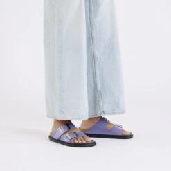 Birkenstock Arizona Droplet Buckle Natural Leather Patent High Shine Purple Dusk -Birkenstock Sale Store 1029347 f look f