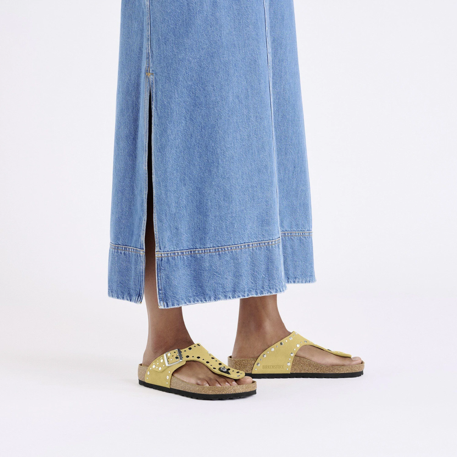 Birkenstock Gizeh Rivets Suede Leather Ochre 6 Birkenstock Gizeh Rivets Suede Leather Ochre - Image 6