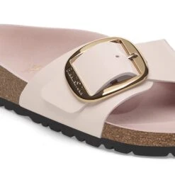 Birkenstock Madrid Big Buckle Natural Leather Patent High-Shine Light Rose 11 Birkenstock Madrid Big Buckle Natural Leather Patent High-Shine Light Rose -Birkenstock Sale Store 1029421 detail 1