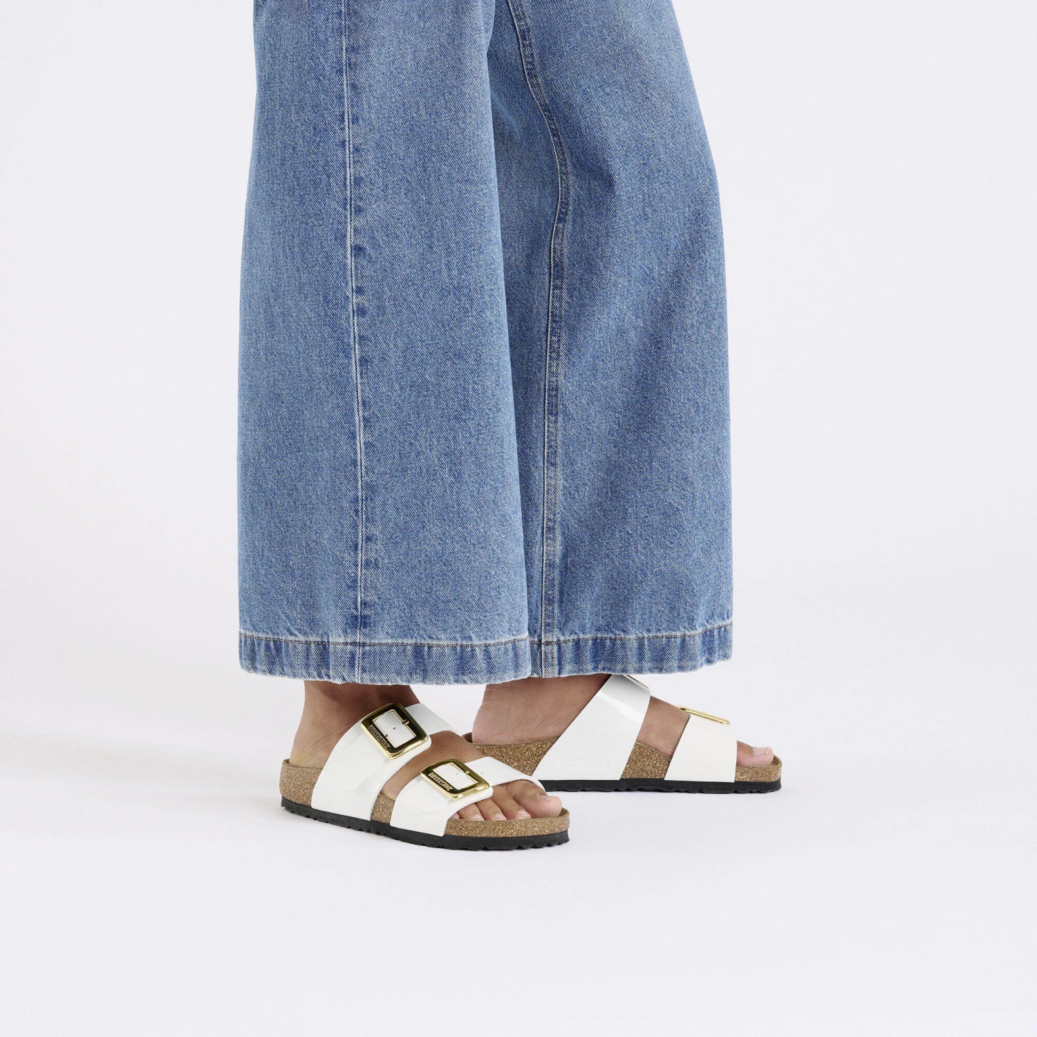 Birkenstock Sydney Luxe Buckle Birko-Flor Patent Patent White 7 Birkenstock Sydney Luxe Buckle Birko-Flor Patent Patent White - Image 7