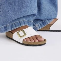 Birkenstock Catalina Luxe Buckle Birko-Flor Patent Patent White 13 Birkenstock Catalina Luxe Buckle Birko-Flor Patent Patent White -Birkenstock Sale Store 1029460 f closeup f