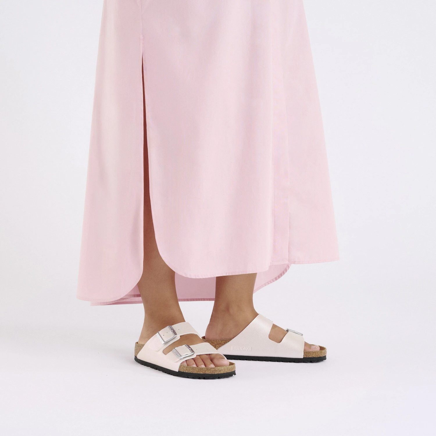 Birkenstock Arizona Birko-Flor Embossed Saffiano Iridescent Light Rose 5 Birkenstock Arizona Birko-Flor Embossed Saffiano Iridescent Light Rose - Image 5