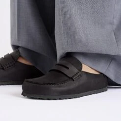 Birkenstock Naples Wrapped Oiled Leather Black 13 Birkenstock Naples Wrapped Oiled Leather Black -Birkenstock Sale Store 1029711 f closeup f