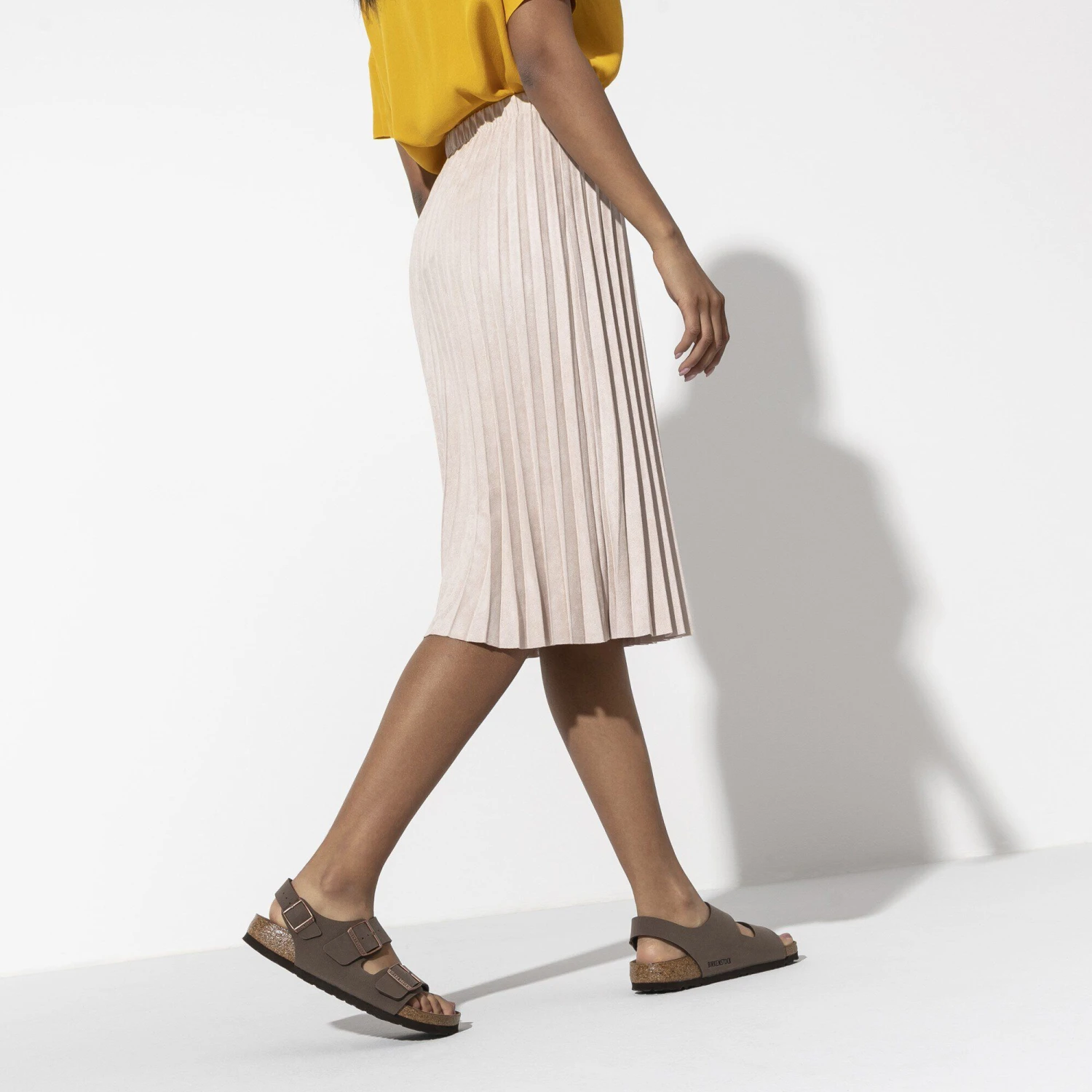 Birkenstock Milano Birkibuc Mocha 6 Birkenstock Milano Birkibuc Mocha - Image 6